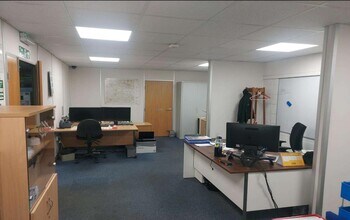 33 Chapman Way, High Brooms Industrial Estate Way, Tunbridge Wells for lease Interior Photo- Image 1 of 3