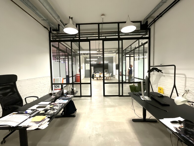 Calle del General Díaz Porlier, Madrid, Madrid for sale - Building Photo - Image 3 of 3