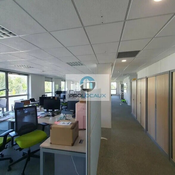 Bureau dans Grenoble à louer - Photo intérieure - Image 3 de 12