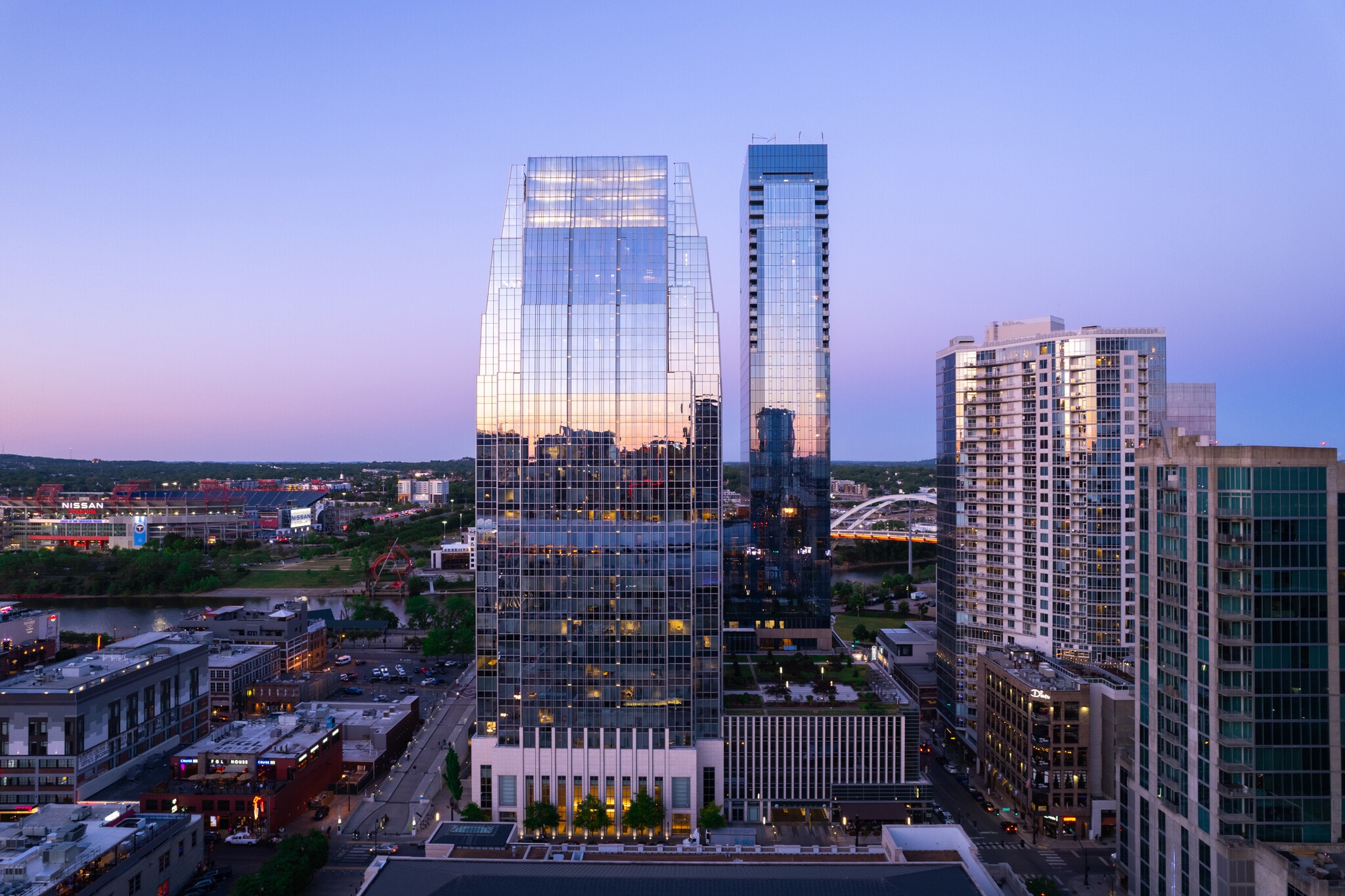 150 3rd Ave S, Nashville, TN for lease Building Photo- Image 1 of 12