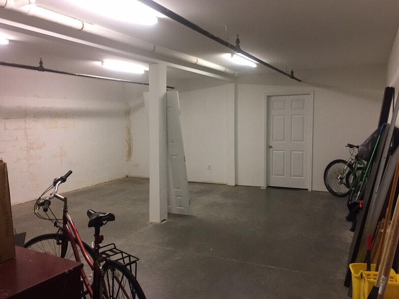 16 S Dooley Ave, Richmond, VA for lease - Interior Photo - Image 3 of 5