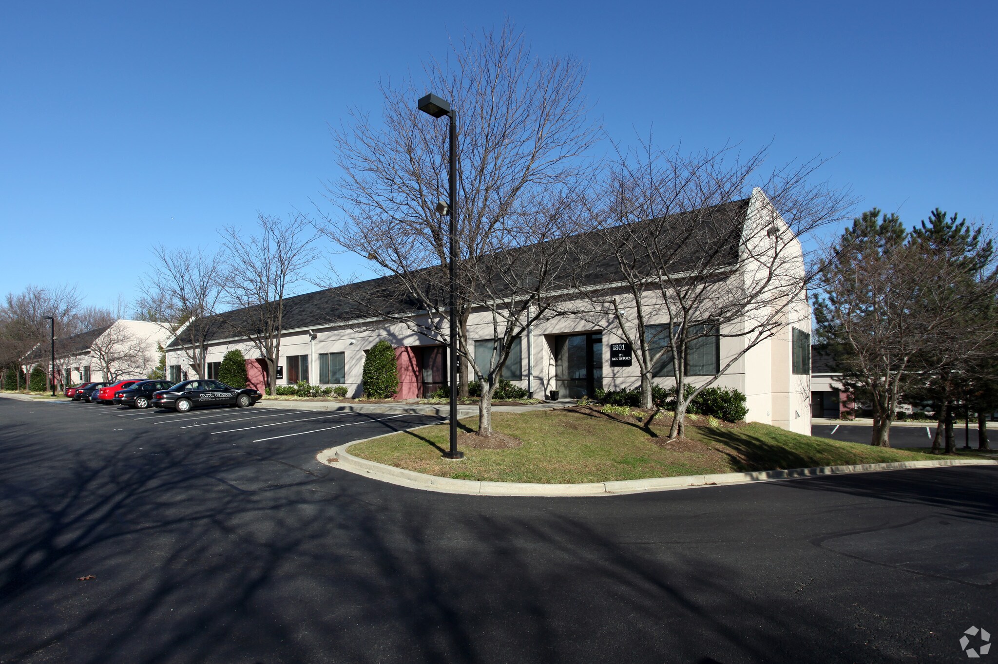 1801-1823 Brightseat Rd, Landover, MD à vendre Photo du bâtiment- Image 1 de 4