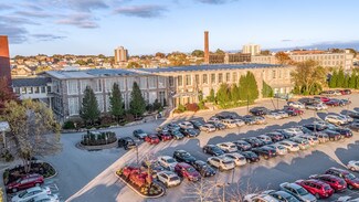 Plus de détails pour 21 Father Devalles Blvd, Fall River, MA - Bureau à louer