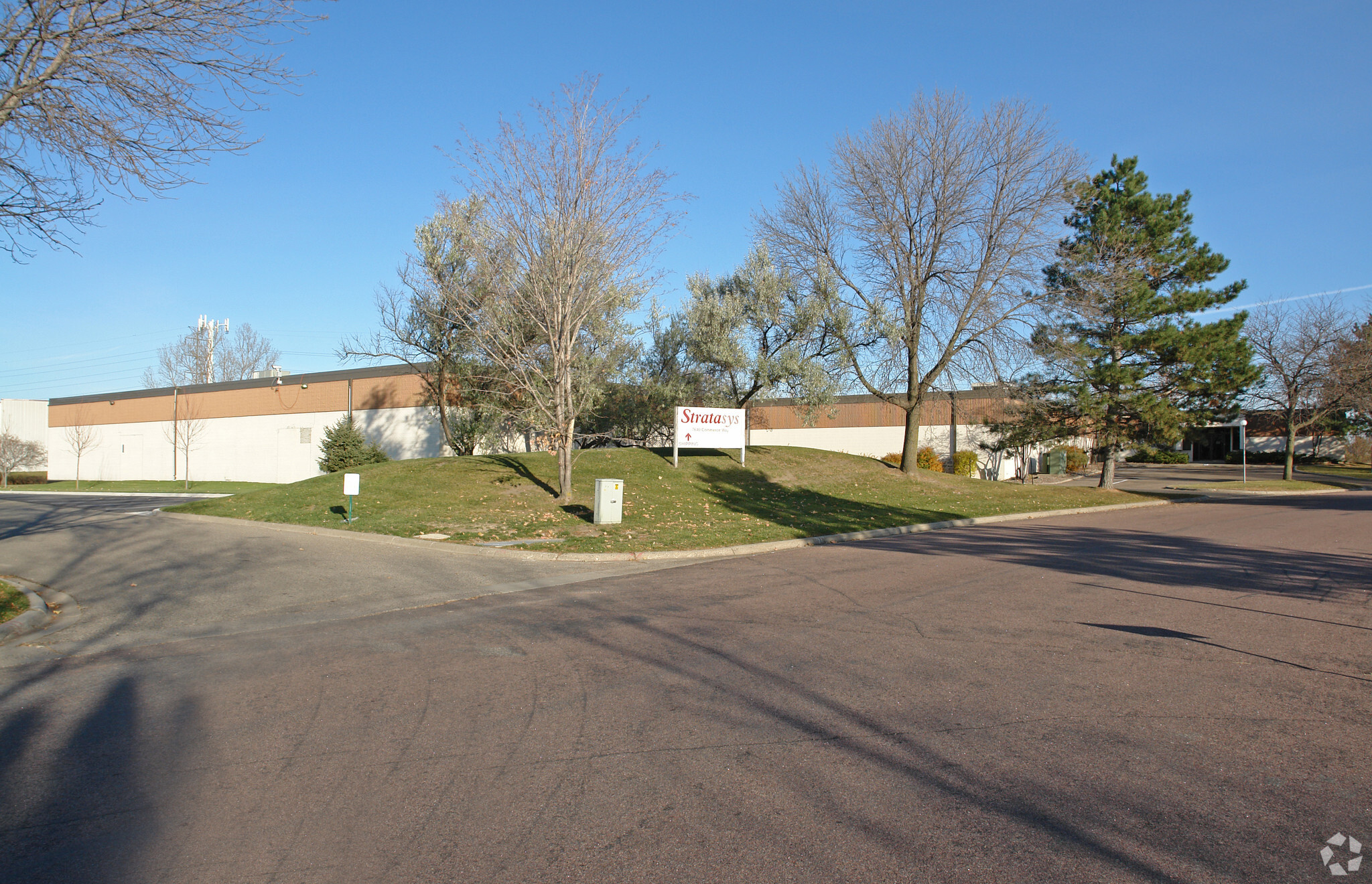 7640 Commerce Way, Eden Prairie, MN for sale Primary Photo- Image 1 of 1