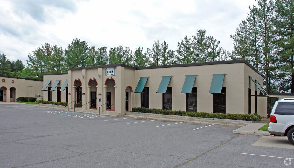 1241 Volunteer Pky, Bristol, TN for sale - Building Photo - Image 2 of 10