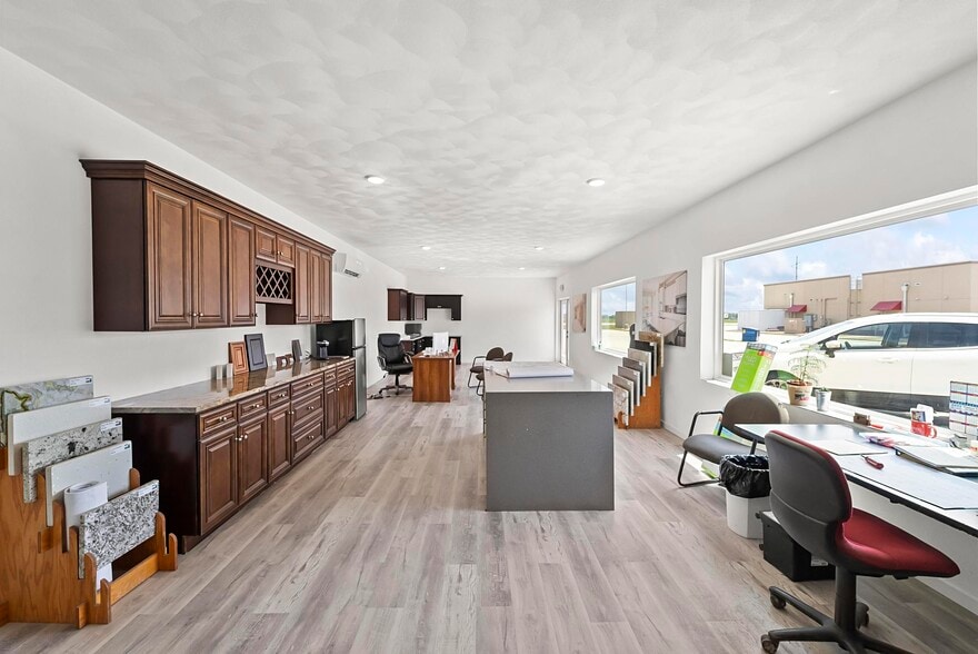 9229 Beller Dr, Mascoutah, IL à louer - Photo intérieure - Image 3 de 6