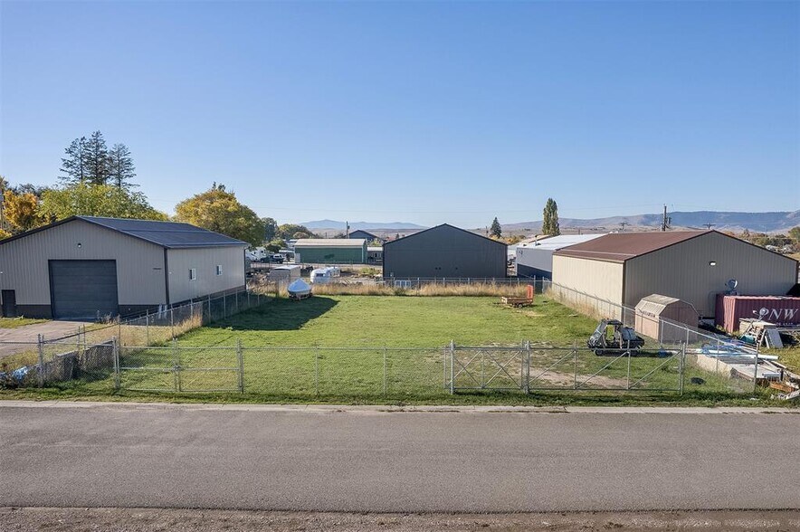 NHN 6th Street East, Polson, MT à vendre - Photo du bâtiment - Image 2 de 18