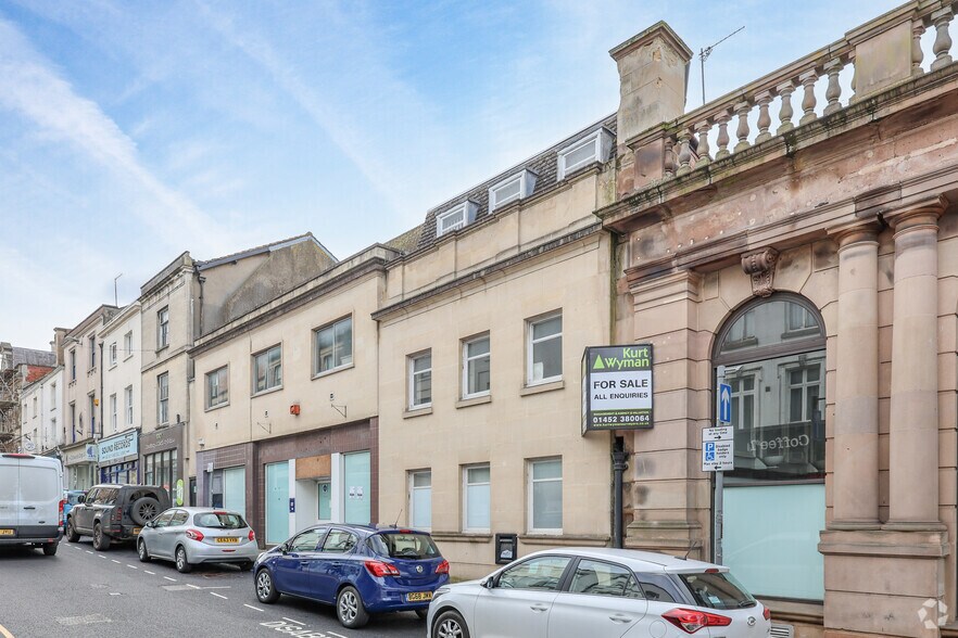 25-26 George St, Stroud à louer - Photo du bâtiment - Image 2 de 2