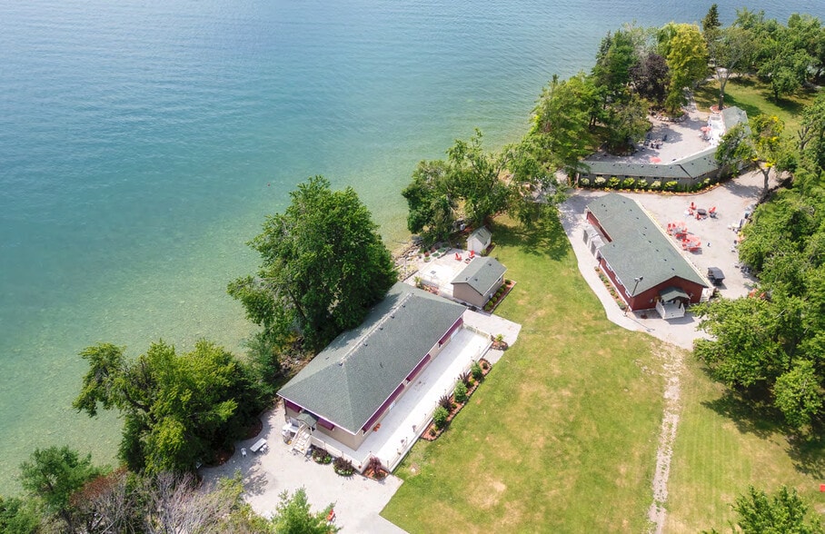 4739 Cedar Point Ln, Ramara, ON for sale - Building Photo - Image 2 of 40