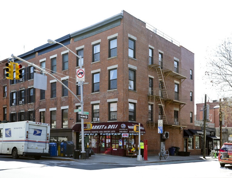 Prime Boerum Hill Mixed Use Buildings portfolio of 2 properties for sale on LoopNet.ca - Primary Photo - Image 1 of 2