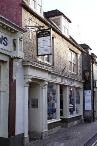 Plus de détails pour Cricklade St, Cirencester - Bureau à louer