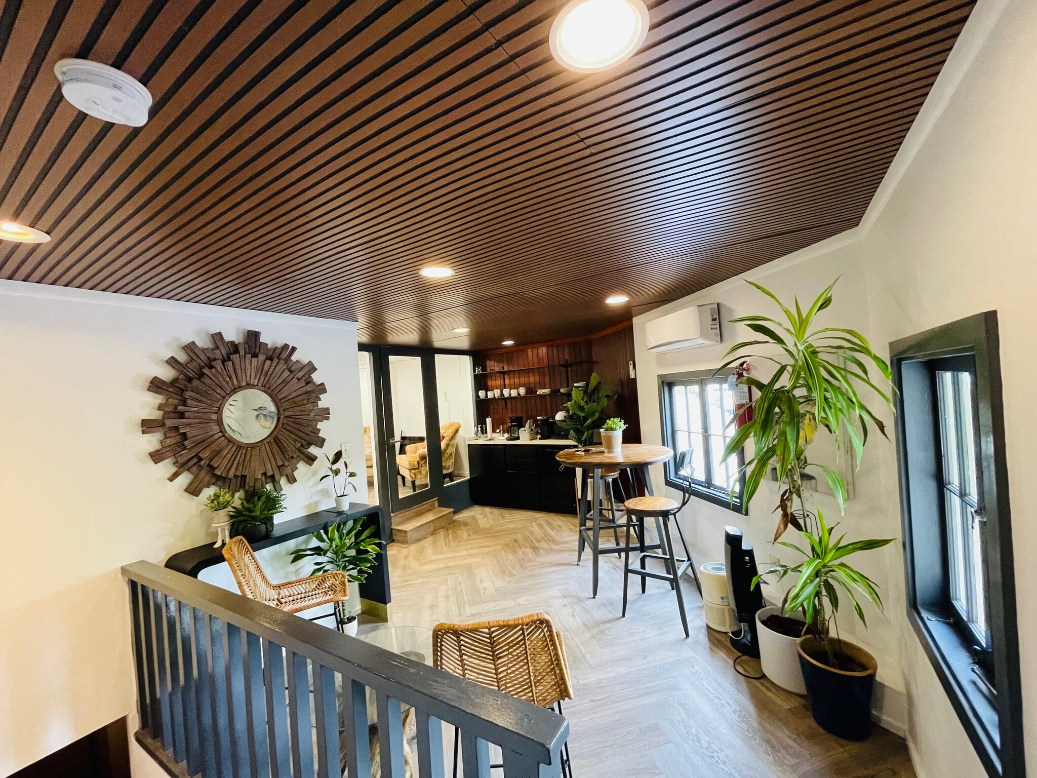 3-11 Ross Cmn, Ross, CA for lease Interior Photo- Image 1 of 14