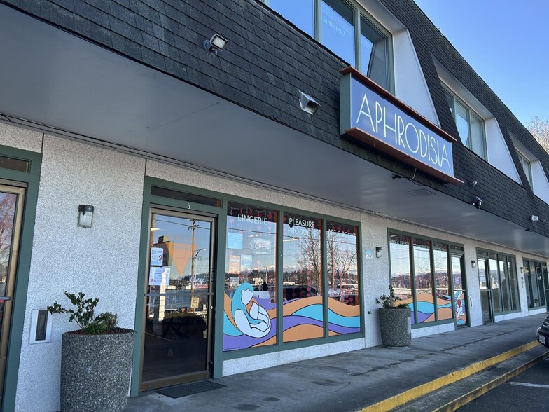 1014 Bay St, Port Orchard, WA for lease - Building Photo - Image 1 of 14
