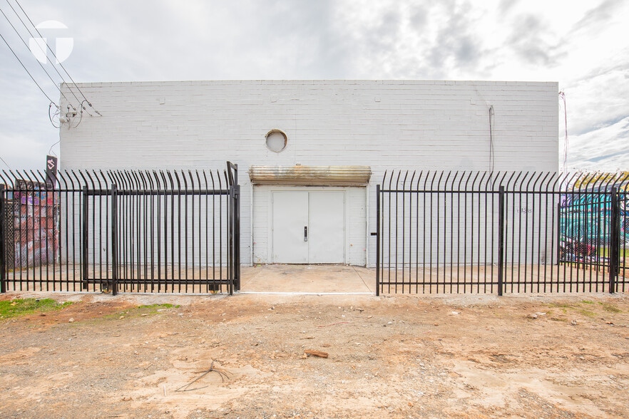 1721 Del Paso Blvd, Sacramento, CA for sale - Building Photo - Image 3 of 11