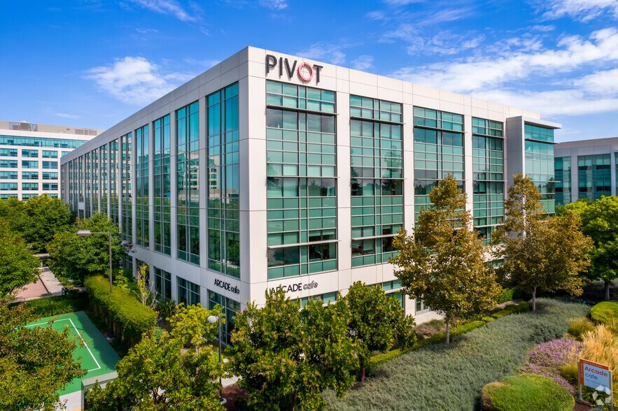 3355 Scott Blvd, Santa Clara, CA à louer - Photo du bâtiment - Image 1 de 11