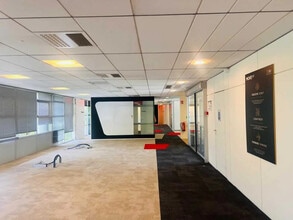 Office in Lyon for lease Interior Photo- Image 1 of 2