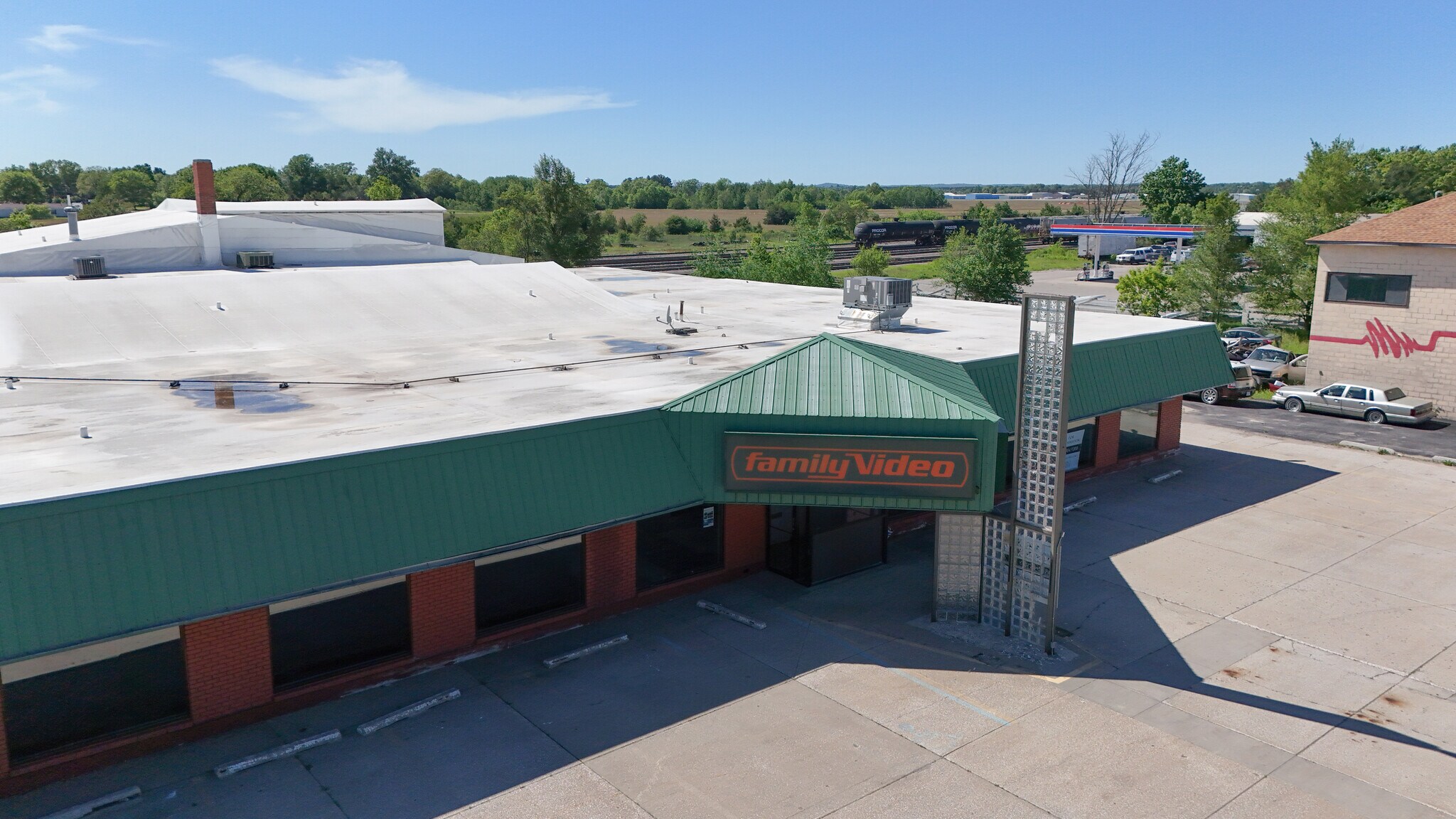 1345 N Mitchell St, Cadillac, MI for lease Building Photo- Image 1 of 6