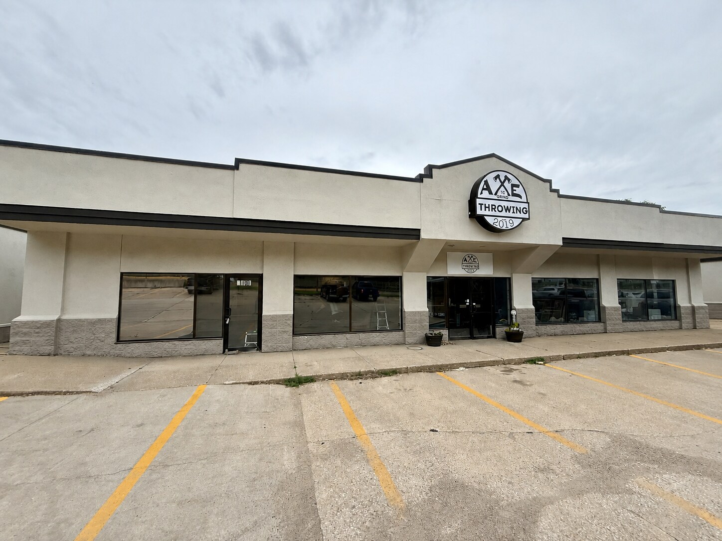2101 Hamilton Blvd, Sioux City, IA à louer Photo du bâtiment- Image 1 de 2