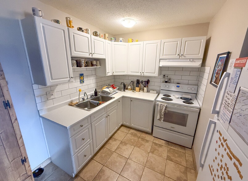 190-200 Carson Cres, Kamloops, BC à vendre - Photo intérieure - Image 3 de 3
