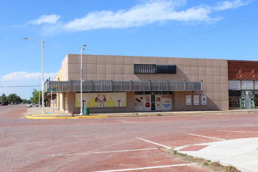 101 E Broadway, Tulia, TX à vendre - Photo principale - Image 1 de 1