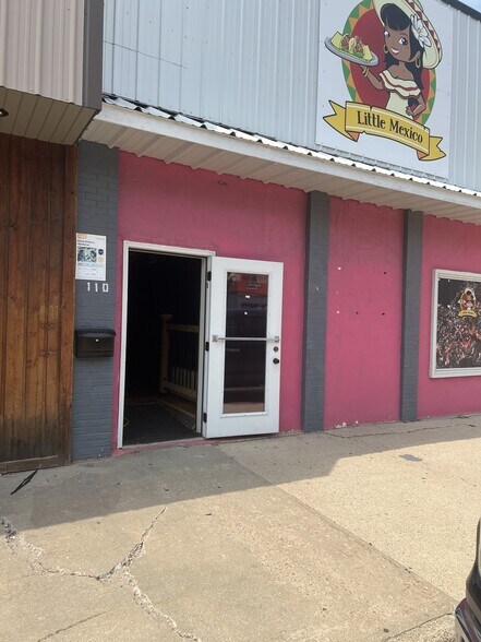 110 N Wind St, Flandreau, SD à vendre - Photo du bâtiment - Image 1 de 3