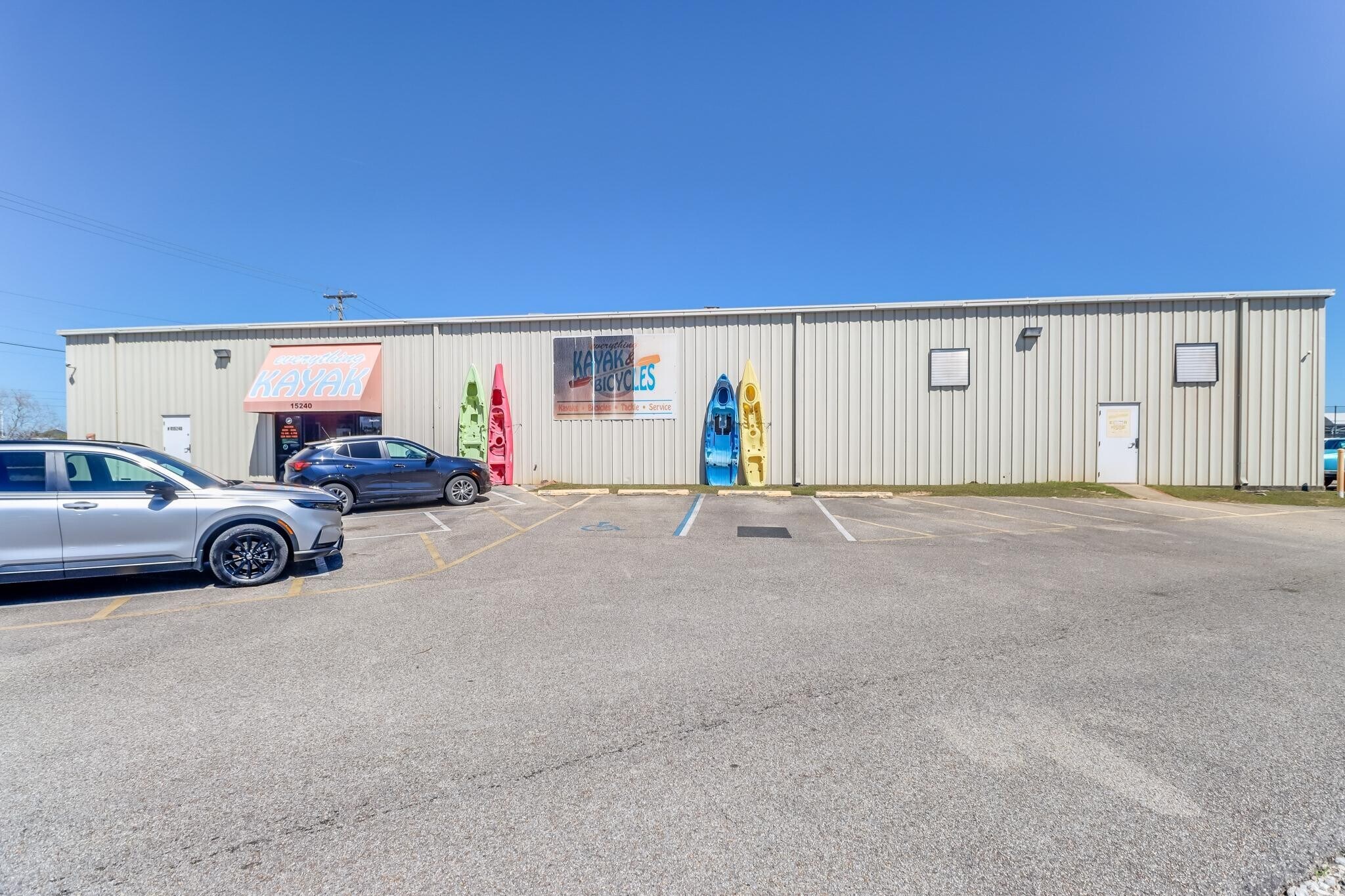 15240 Creosote Rd, Gulfport, MS à vendre Photo du bâtiment- Image 1 de 35