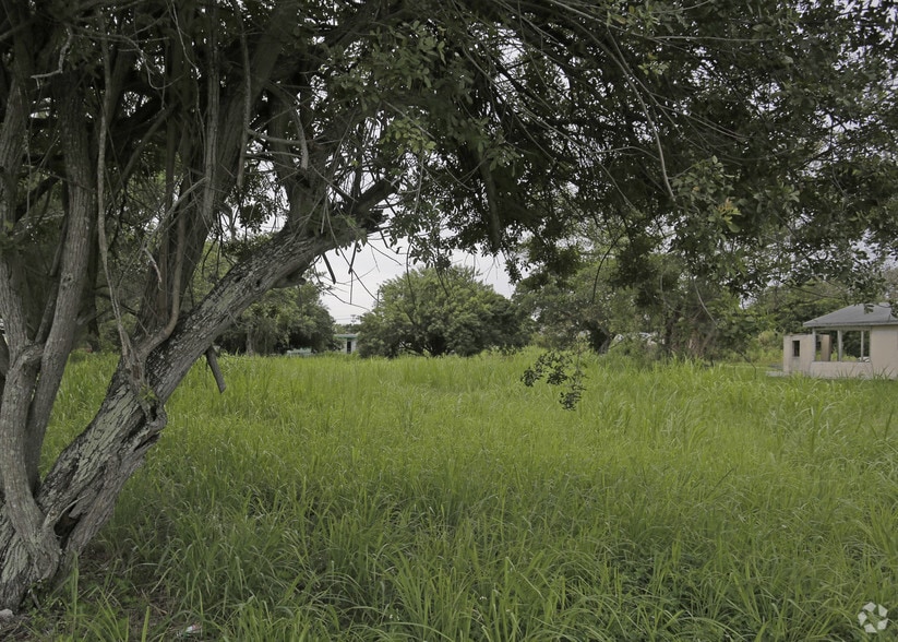 12050 SW 219th St, Miami, FL for sale - Building Photo - Image 3 of 5