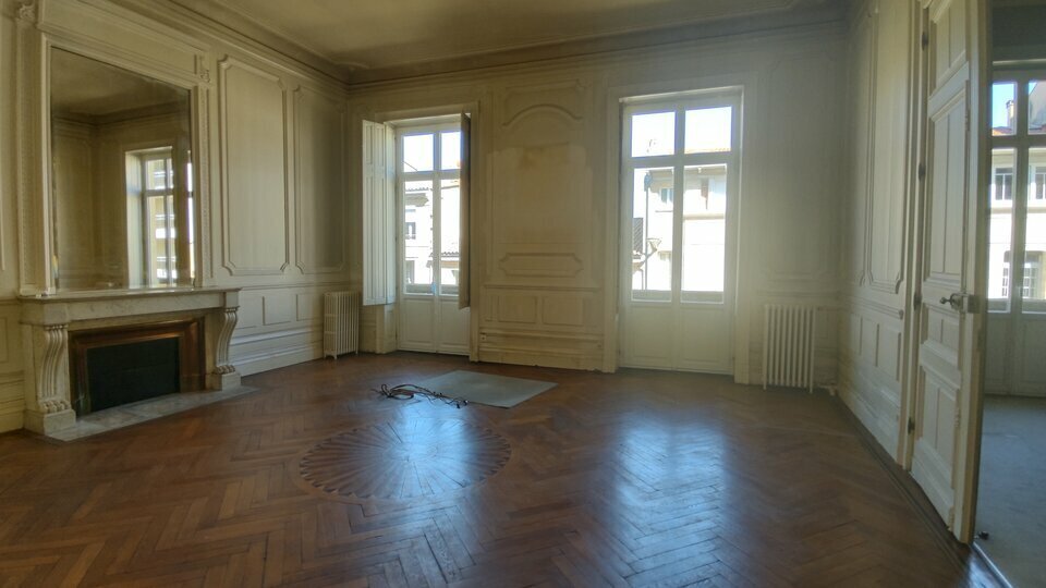 168 Rue Fondaudege, Bordeaux for lease - Building Photo - Image 3 of 19