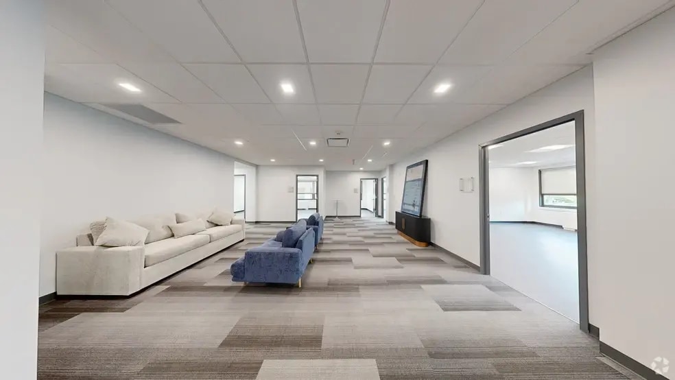 200 Mamaroneck Ave, White Plains, NY à louer - Numérisation 3D de Matterport - Image 2 de 29
