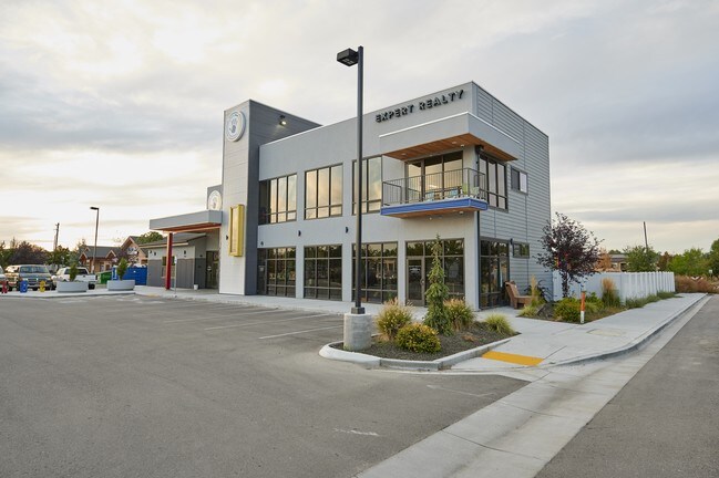 Plus de détails pour 7655 N Jennie Ln, Boise, ID - Spécialité à vendre