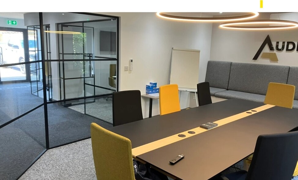 9 Mahoney Green, Norwich for lease - Interior Photo - Image 3 of 6