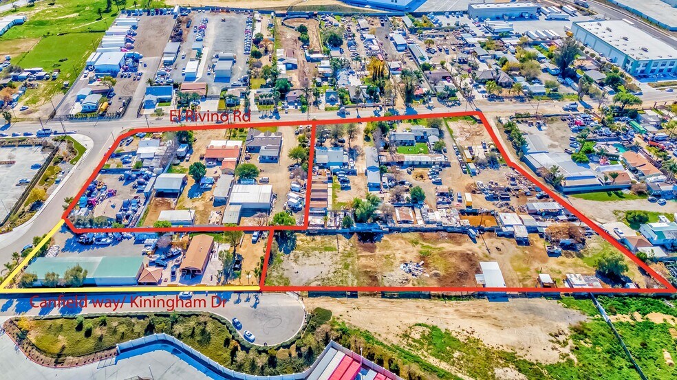 19640 El Rivino rd, Bloomington, CA à vendre - Photo du bâtiment - Image 2 de 6