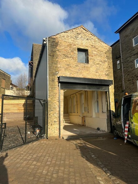Bell St, Rossendale for lease - Building Photo - Image 2 of 8