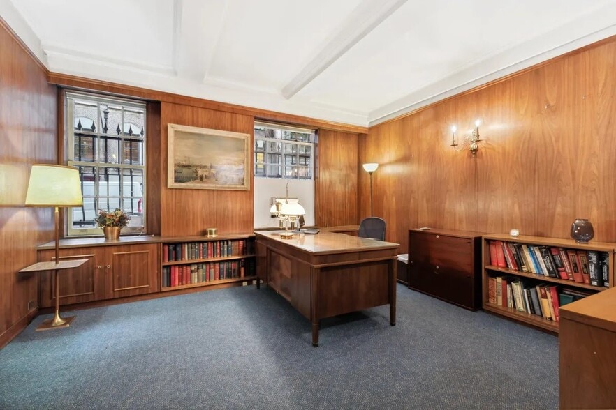45 E 62nd St, New York, NY à vendre - Photo intérieure - Image 3 de 4