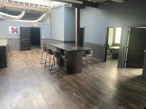 5105-5151 Loraine St, Detroit, MI for lease Building Photo- Image 2 of 11