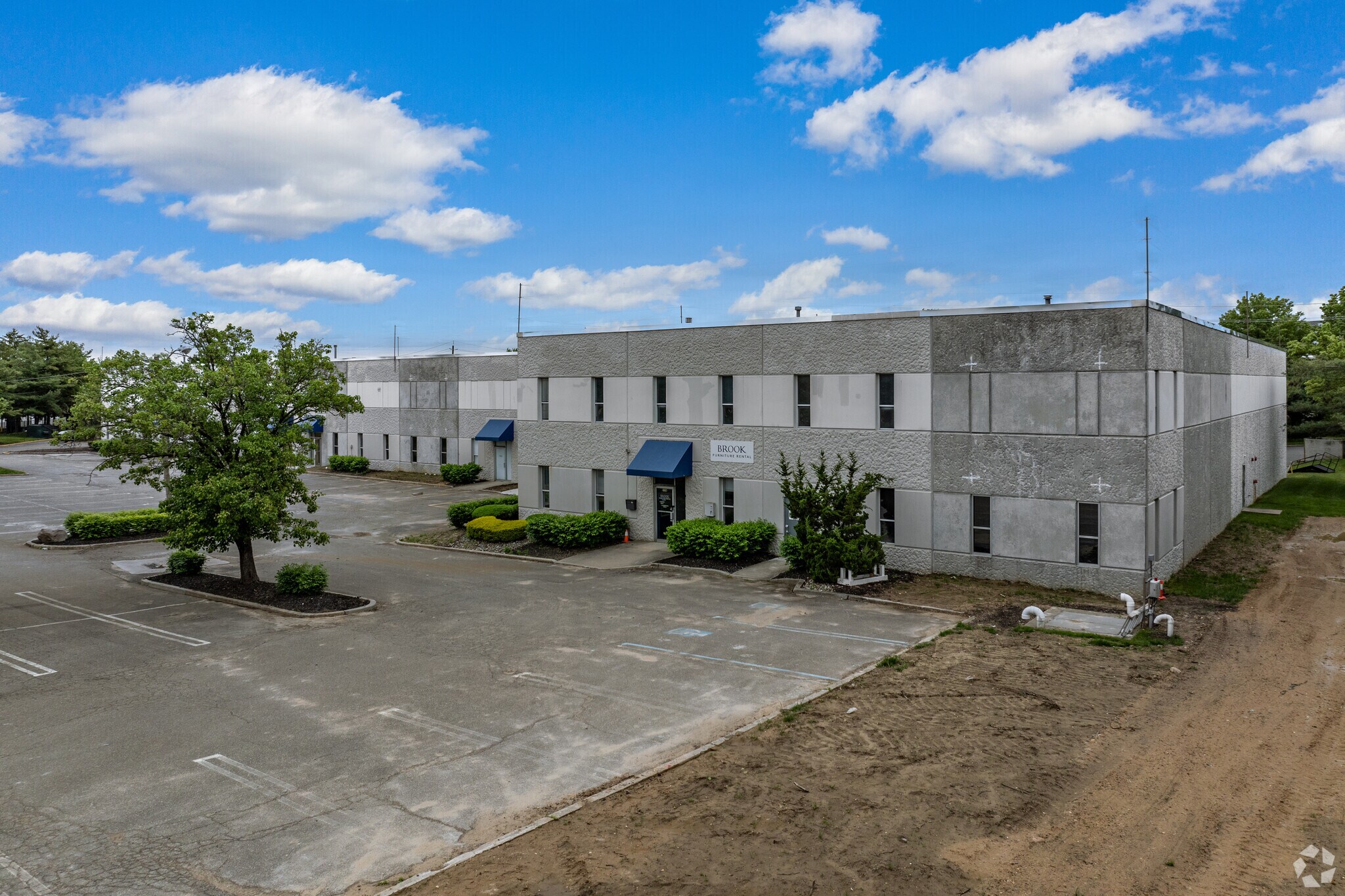 17 Edgeboro Rd, East Brunswick, NJ for lease Building Photo- Image 1 of 4