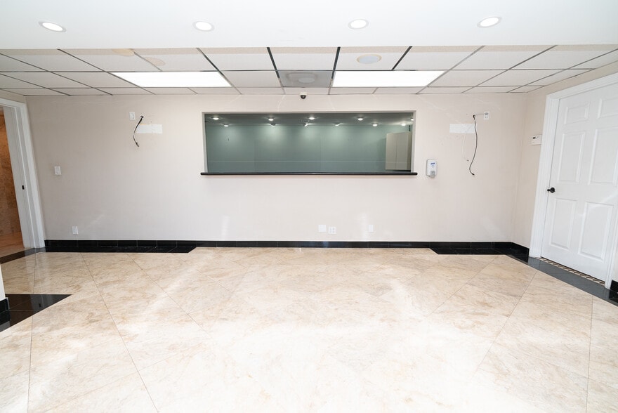 441 S Federal Hwy, Deerfield Beach, FL à vendre - Photo du bâtiment - Image 2 de 24