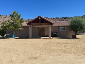 31163 Villa Nova Rd, Lucerne Valley CA - Services immobiliers commerciaux