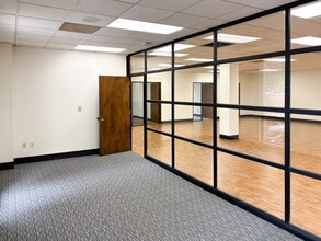 6404 Falls of Neuse Rd, Raleigh, NC for lease Interior Photo- Image 2 of 4