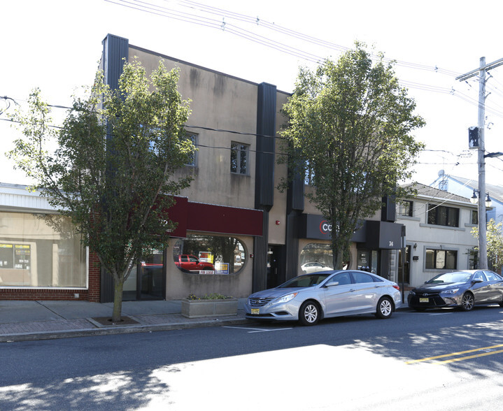 72 Main St, South River, NJ à vendre - Photo principale - Image 1 de 1