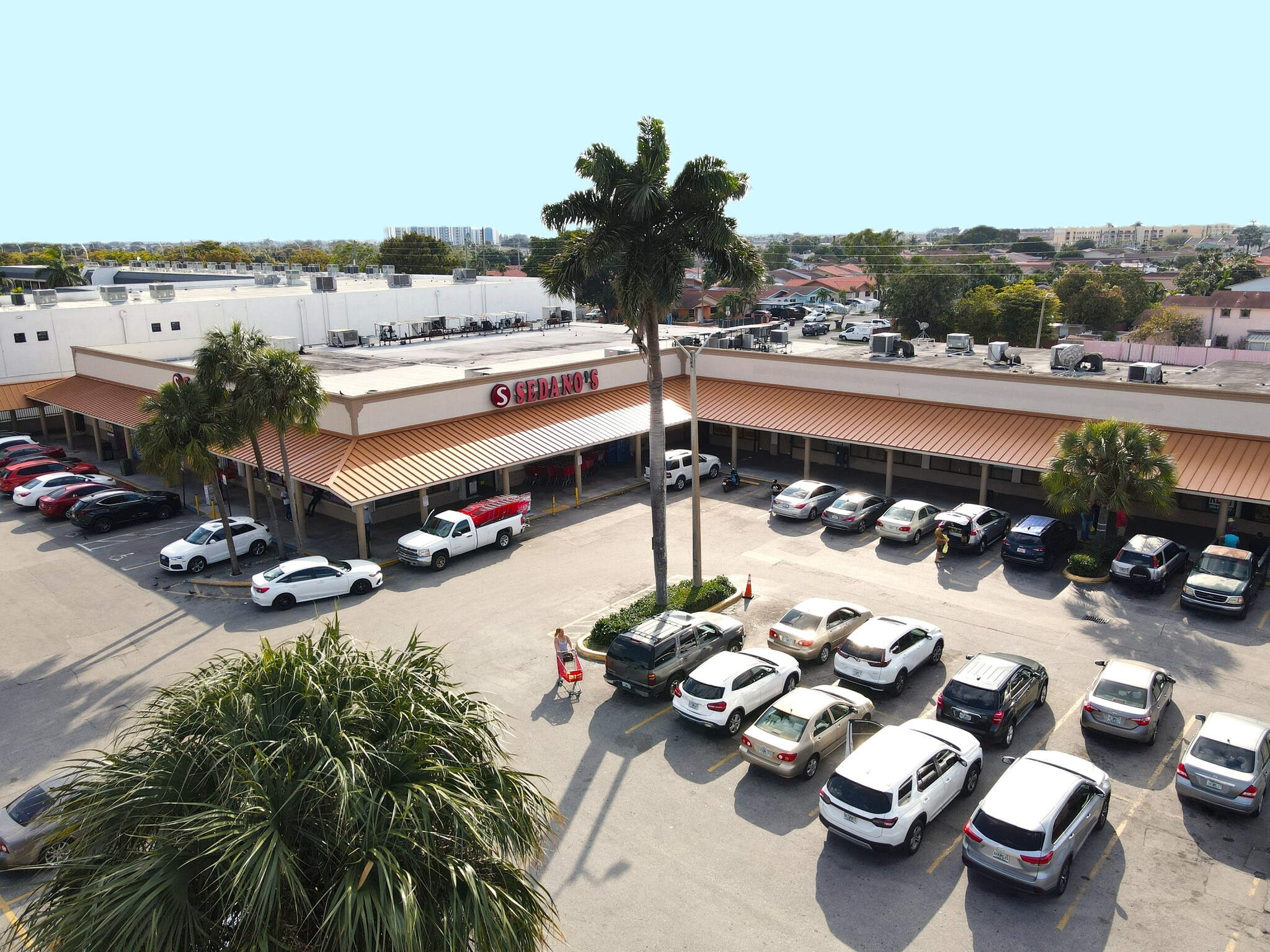 3950-4070 W 12th Ave, Hialeah, FL for lease Building Photo- Image 1 of 4