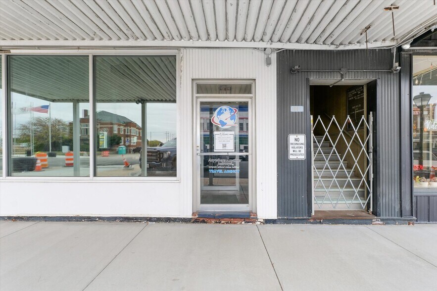 101 E Sangamon Ave, Rantoul, IL à vendre - Photo du bâtiment - Image 2 de 26