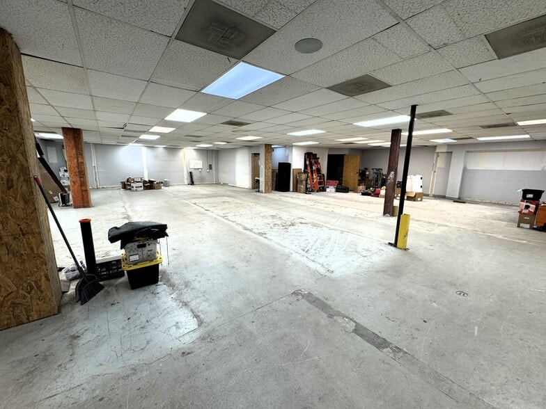 1380 S Santa Fe Dr, Denver, CO à vendre - Photo du bâtiment - Image 2 de 12