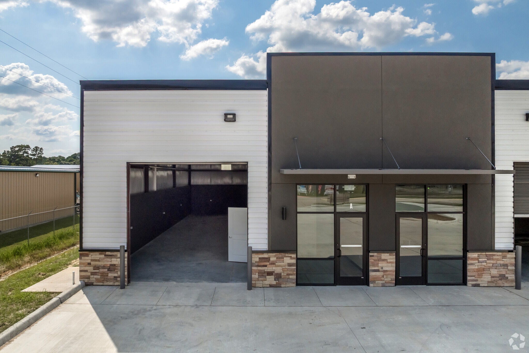 18011 Cypress Rose Hill Rd, Cypress, TX à louer Photo du bâtiment- Image 1 de 5