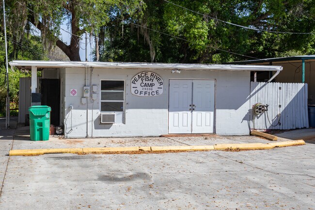 More details for 29208 Snook Cir, Punta Gorda, FL - Multifamily for Sale