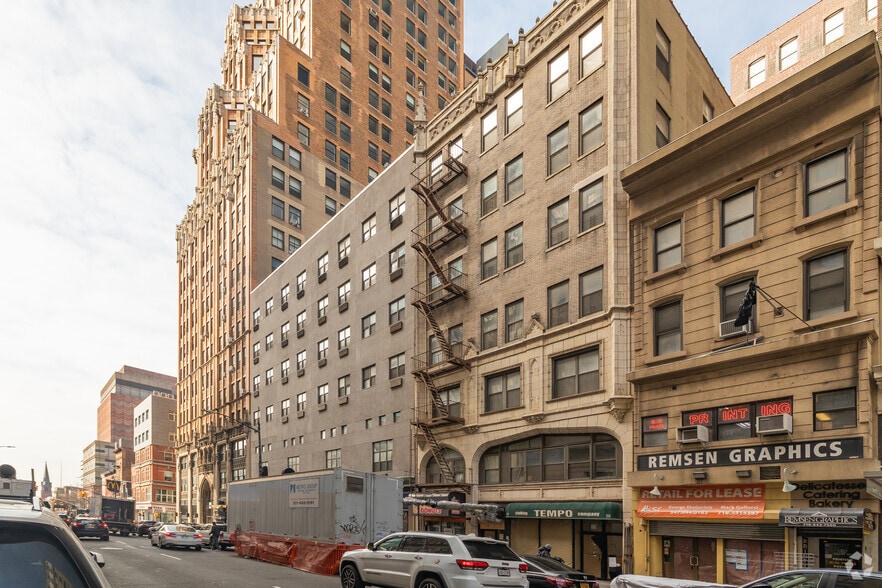 64 Court St, Brooklyn, NY for lease - Primary Photo - Image 1 of 7