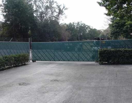 7001 NW Temple Terrace Hwy, Tampa, FL à louer - Autre - Image 3 de 4