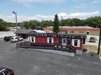 Plus de détails pour 4501 49th St N, Saint Petersburg, FL - Commerce de détail à louer