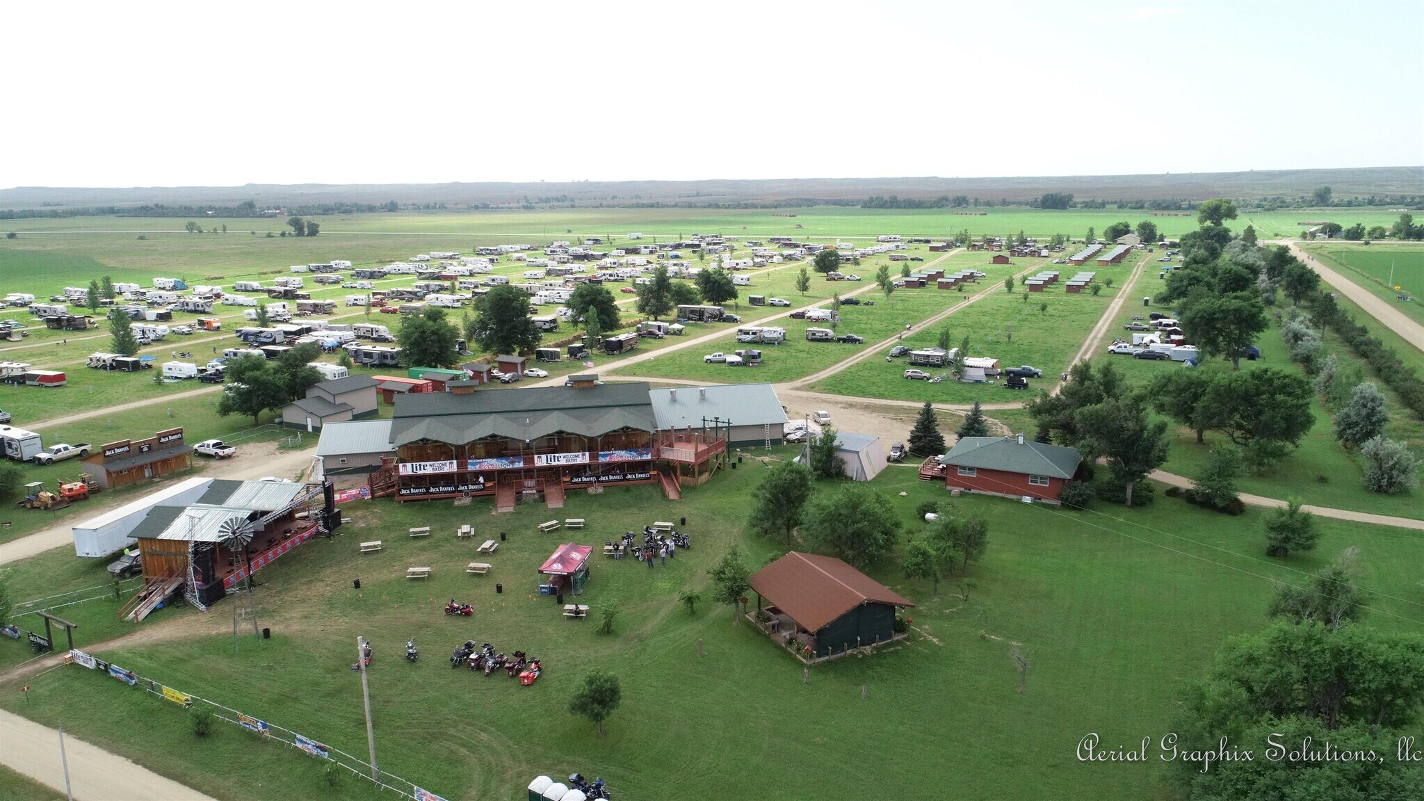 20168 137th Pl, Sturgis, SD à vendre Photo du bâtiment- Image 1 de 1