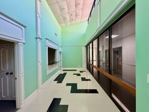 2275 Westpark Ct, Euless, TX for lease Interior Photo- Image 1 of 5